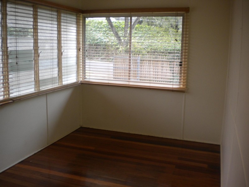 59 ORCHARD TCE, St Lucia QLD 4067