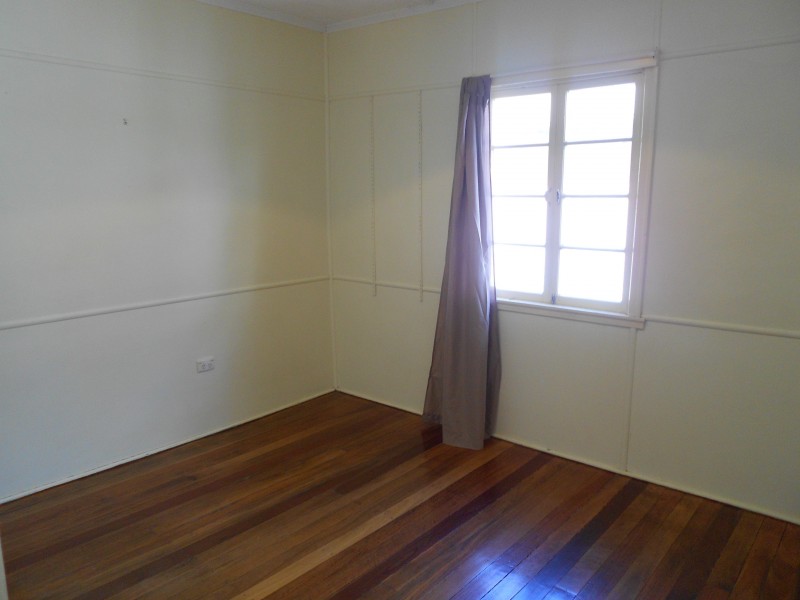 59 ORCHARD TCE, St Lucia QLD 4067