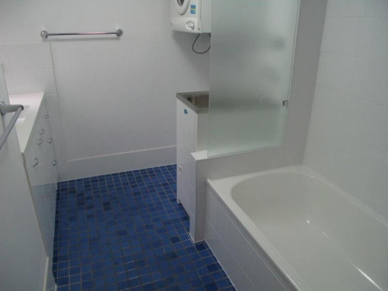 4/71 OXFORD TERRACE, Taringa QLD 4068