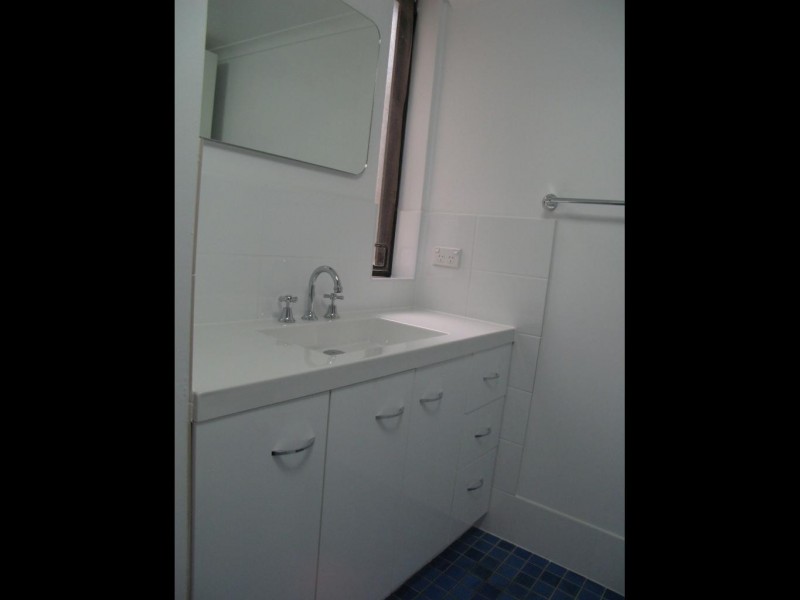 4/71 OXFORD TERRACE, Taringa QLD 4068