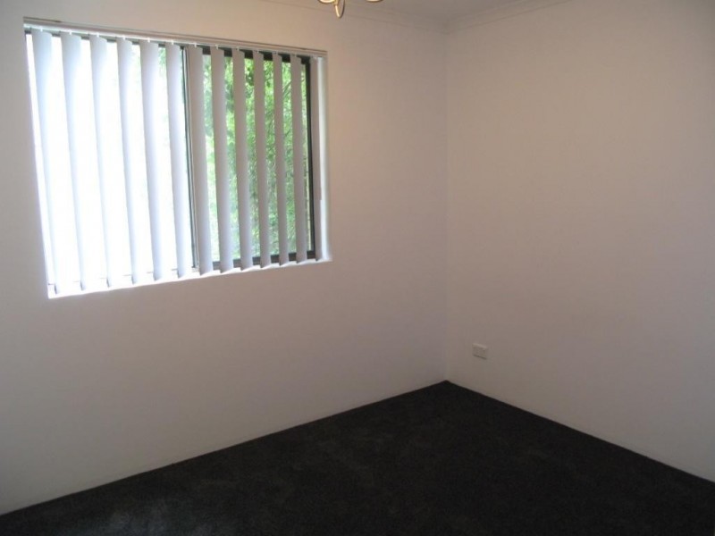 4/71 OXFORD TERRACE, Taringa QLD 4068