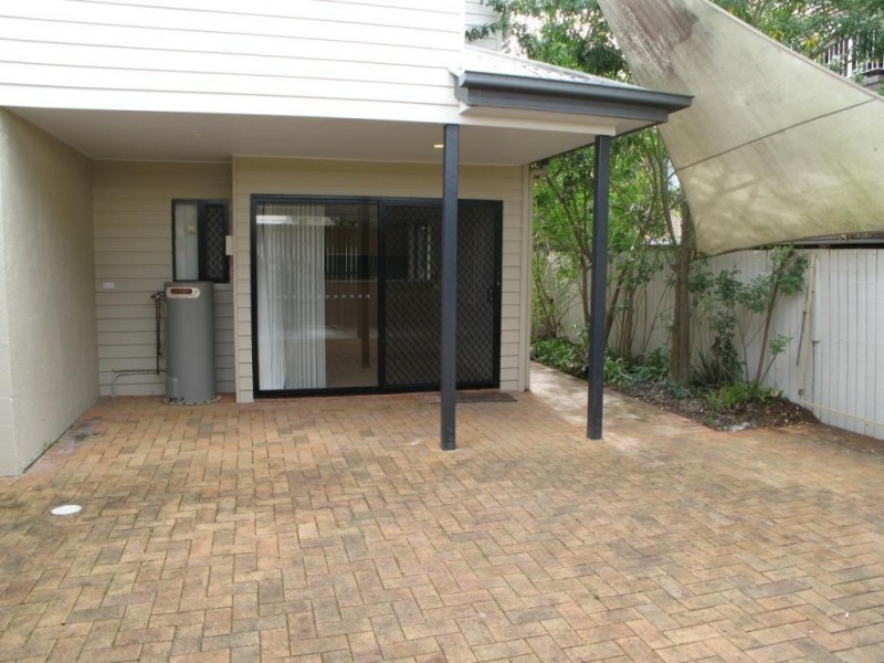 8/49 PARAGON STREET, Yeronga QLD 4104