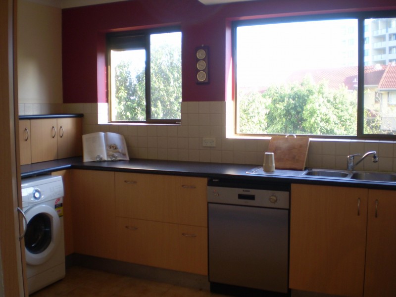 22/12 PATRICK ST, Toowong QLD 4066