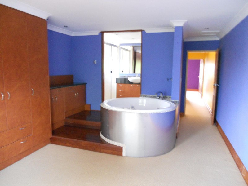 22/12 PATRICK LANE, Toowong QLD 4066