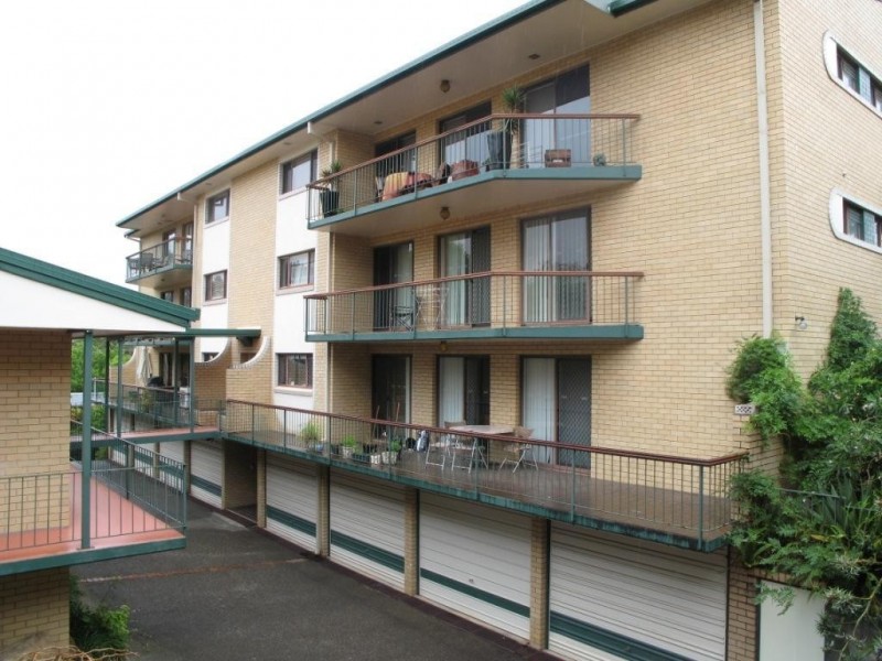 8/73 PAYNE STREET, Indooroopilly QLD 4068