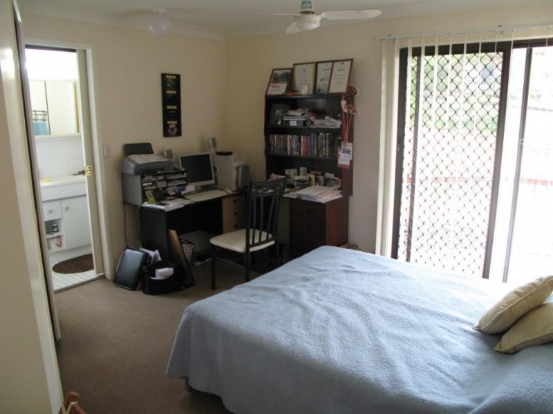 8/73 PAYNE STREET, Indooroopilly QLD 4068