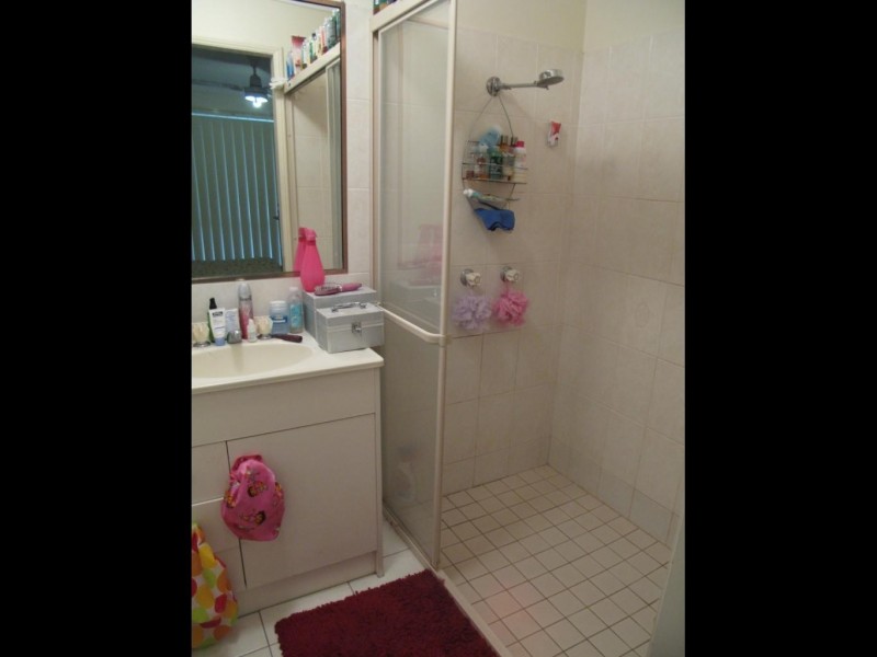 2 PINASTER STREET, Forest Lake QLD 4078