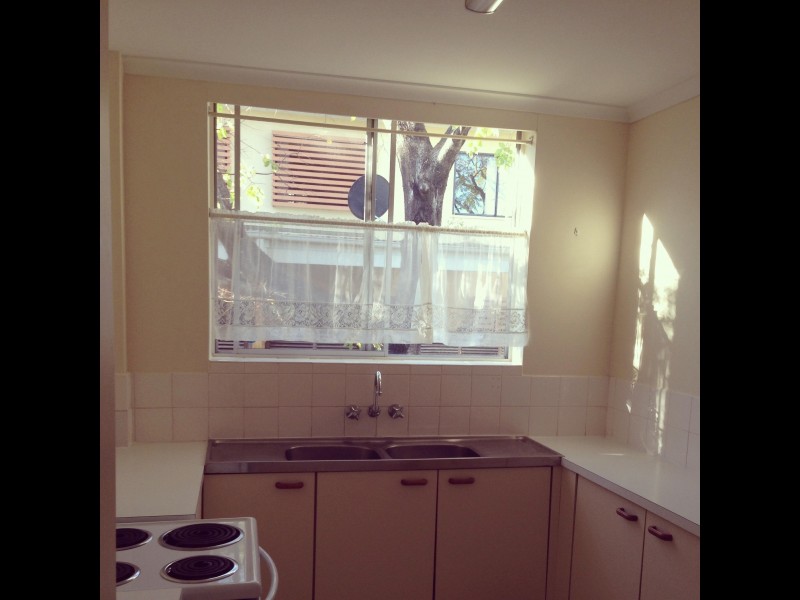 5/6 PIONEER STREET, Toowong QLD 4066