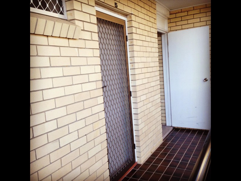 5/6 PIONEER STREET, Toowong QLD 4066