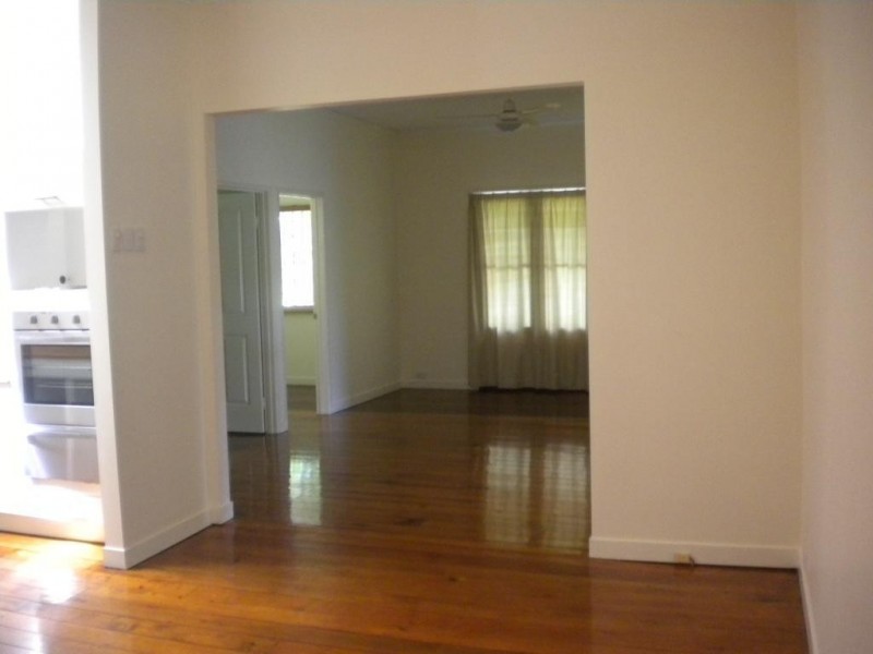 18 PURKISS ST, Toowong QLD 4066