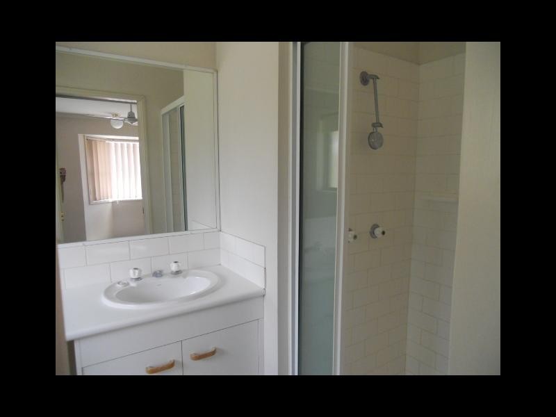 13/8-12 QUINN STREET, Toowong QLD 4066