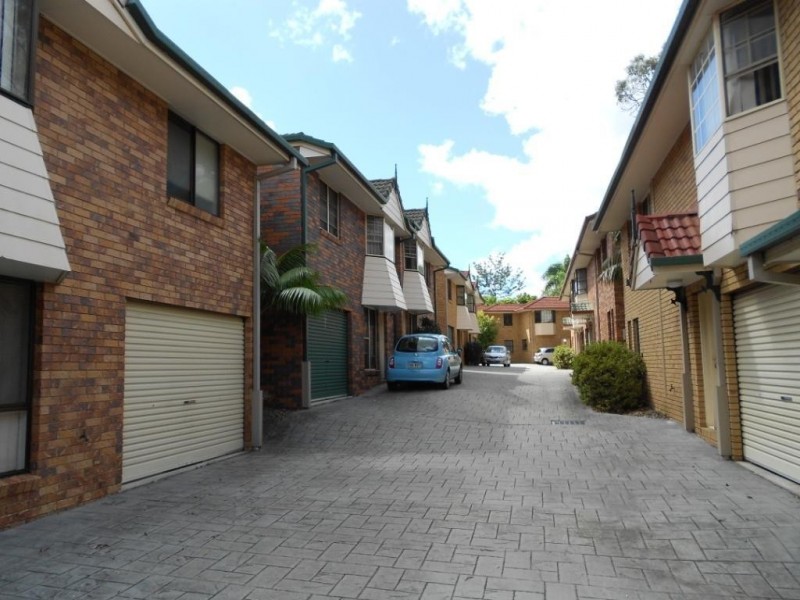 12/8-12 QUINN STREET, Toowong QLD 4066