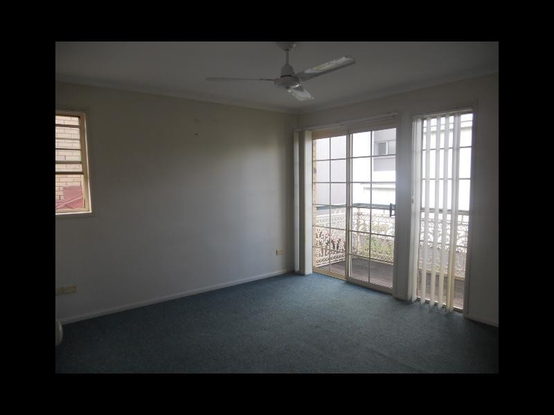 19/8-12 QUINN STREET, Toowong QLD 4066