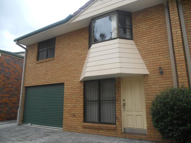 5/8-12 QUINN STREET, Toowong QLD 4066