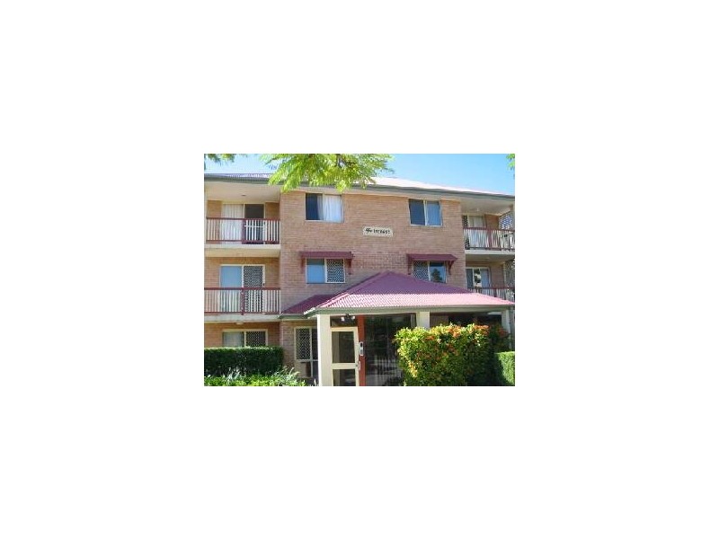 2/58 QUINN STREET, Toowong QLD 4066