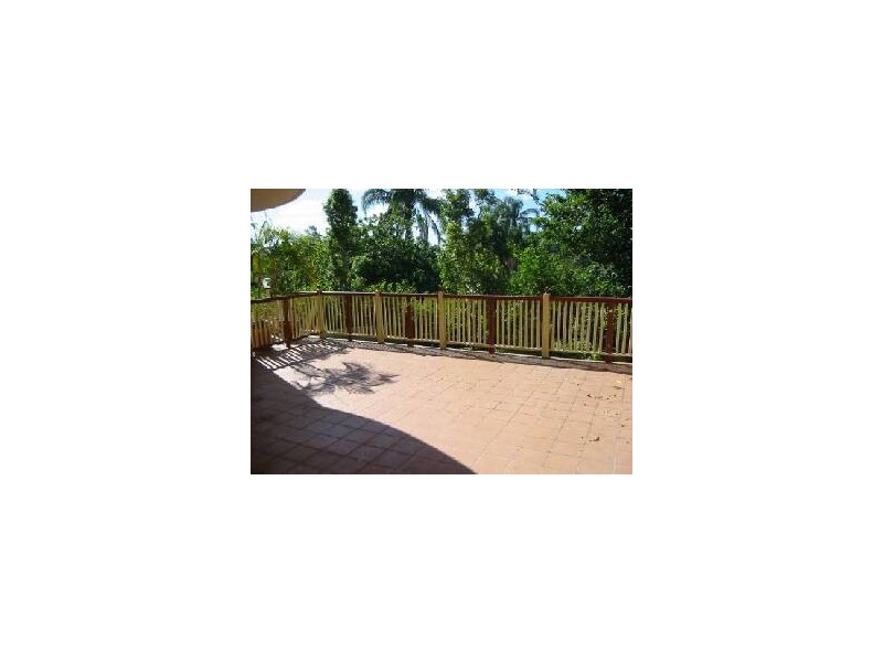 2/58 QUINN STREET, Toowong QLD 4066