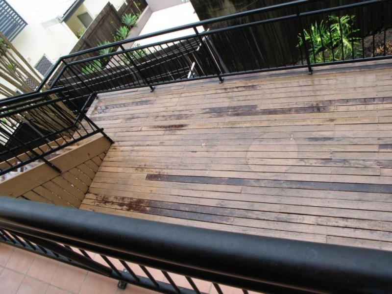 4/45 RIVERVIEW TERRACE, Indooroopilly QLD 4068