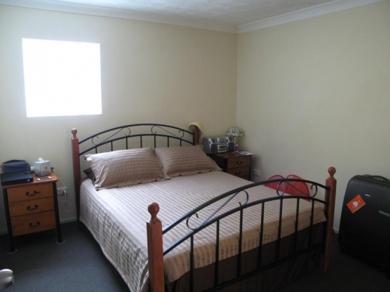 4/45 RIVERVIEW TERRACE, Indooroopilly QLD 4068