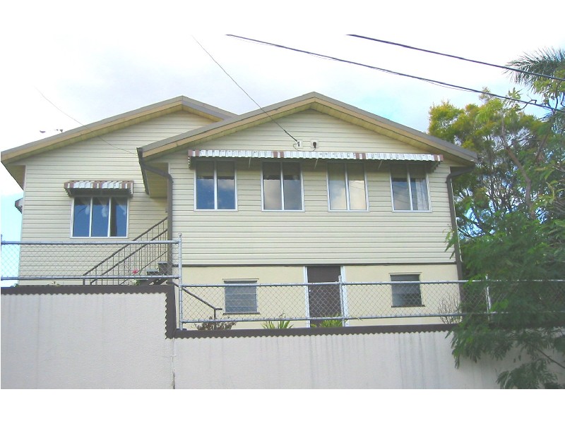 30 ROSECLIFFE STREET, Highgate Hill QLD 4101