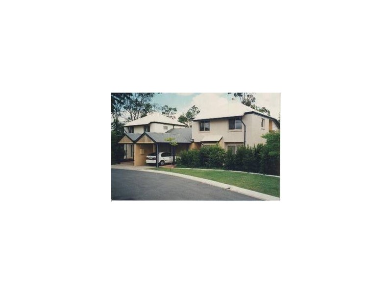 17/82 (a) RUSSELL TCE, Indooroopilly QLD 4068