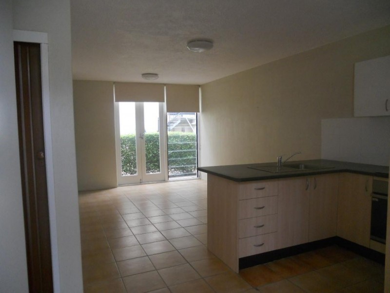 4/59 SANDFORD STREET, St Lucia QLD 4067