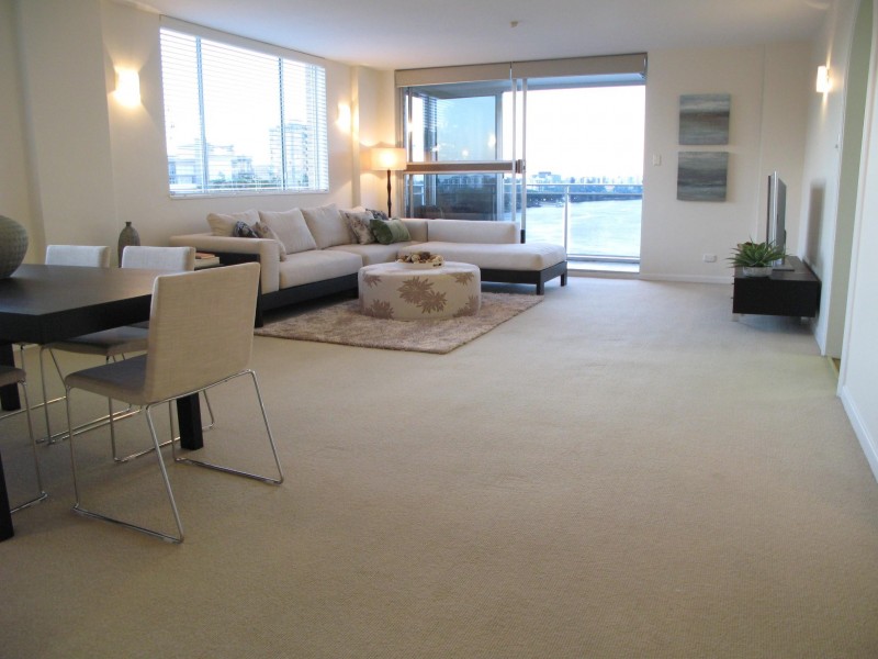 12/2 SANDFORD STREET, St Lucia QLD 4067