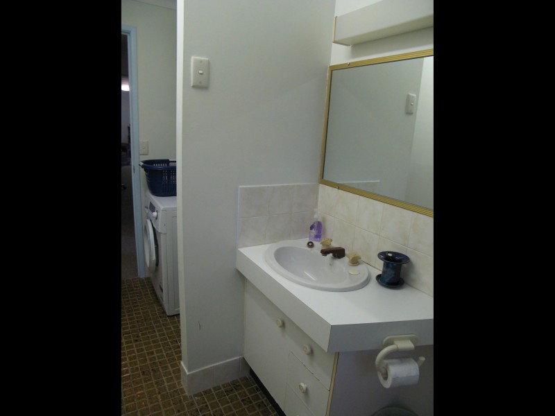 7/29 BELLEVUE TCE, St Lucia QLD 4067