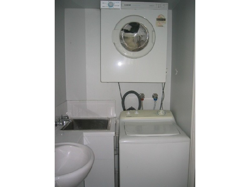 Indooroopilly QLD 4068