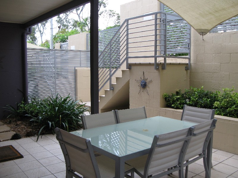 Taringa QLD 4068
