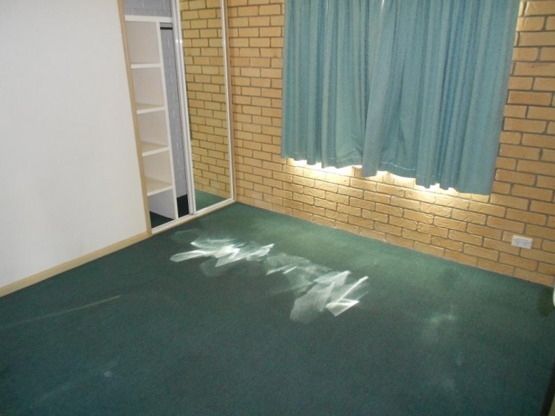 10/83 SHERWOOD RD, Toowong QLD 4066