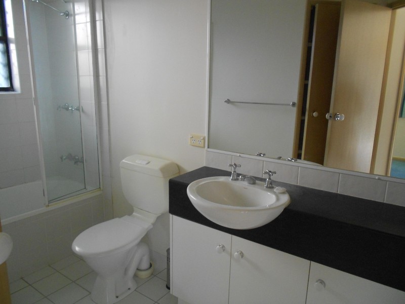 13/83 SHERWOOD RD, Toowong QLD 4066