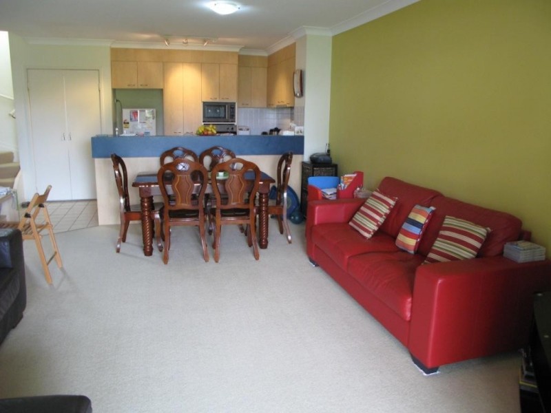 28/60 SHERWOOD ROAD, Toowong QLD 4066