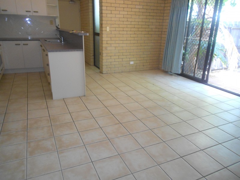 1/83 SHERWOOD ROAD, Toowong QLD 4066