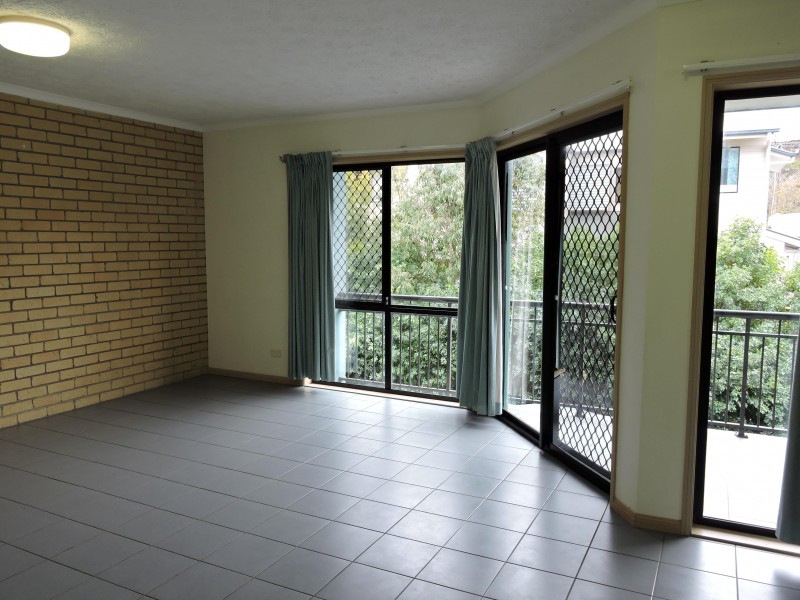 11/83 SHERWOOD RD, Toowong QLD 4066