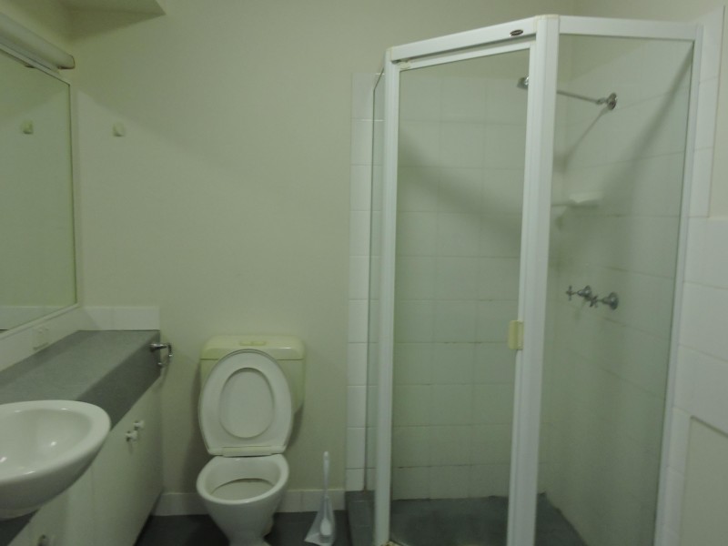 11/83 SHERWOOD RD, Toowong QLD 4066