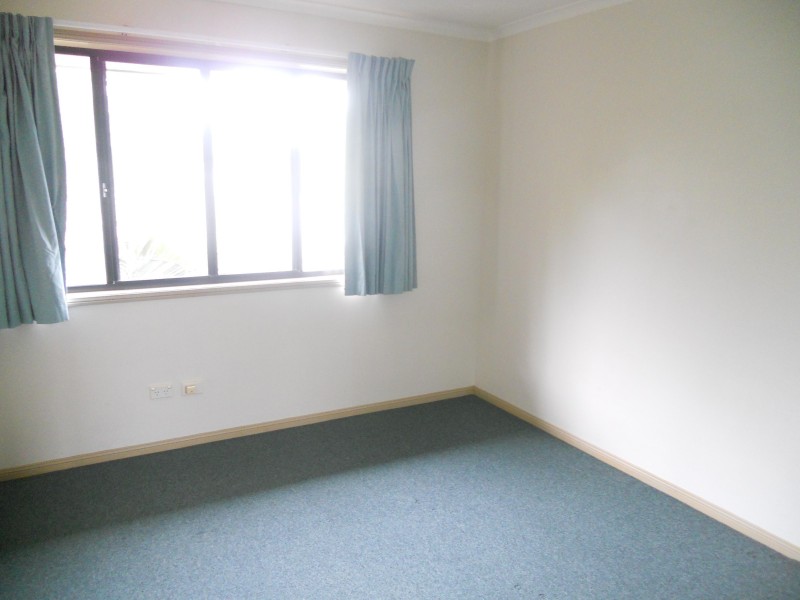 8/83 SHERWOOD RD, Toowong QLD 4066