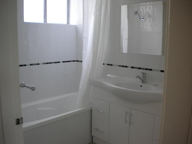 1/95 SHERWOOD RD, Toowong QLD 4066
