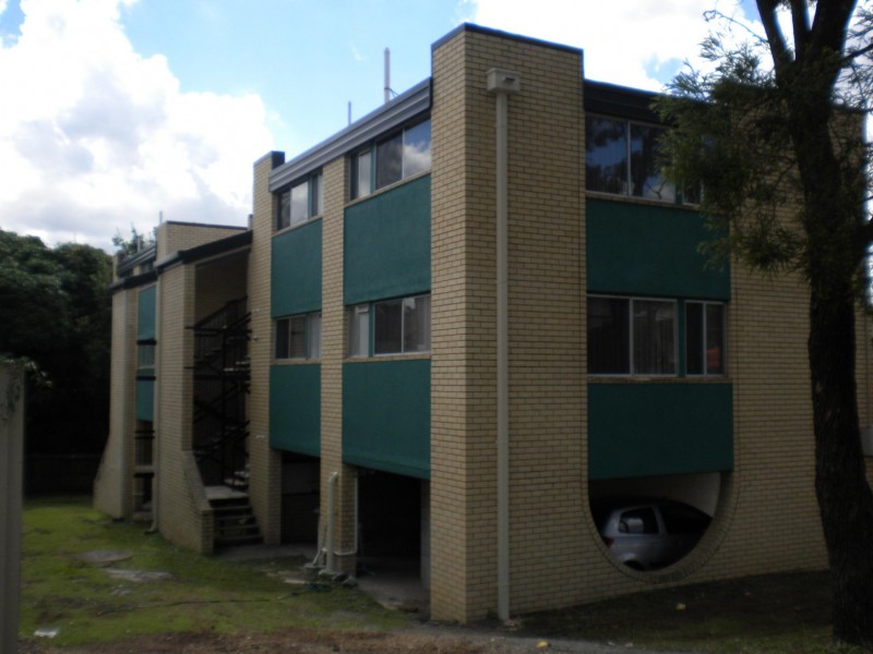 2/95 SHERWOOD RD, Toowong QLD 4066