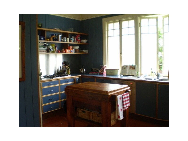 53 Siemon Street, Toowong QLD 4066