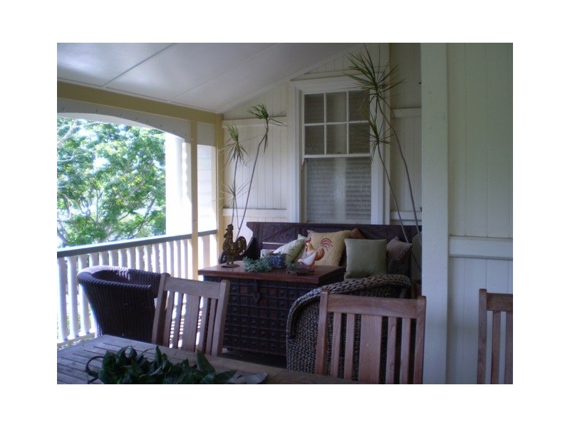 53 Siemon Street, Toowong QLD 4066