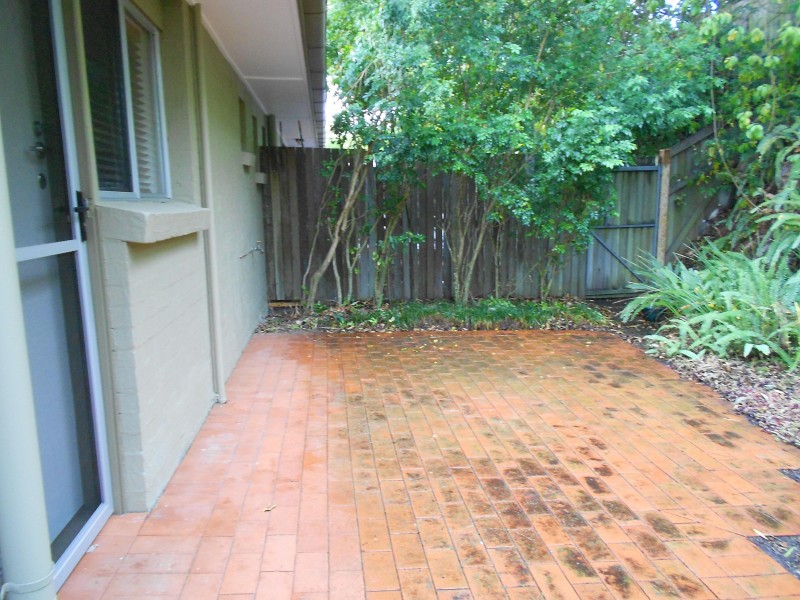 1/277 Simpsons Road,, Bardon QLD 4065