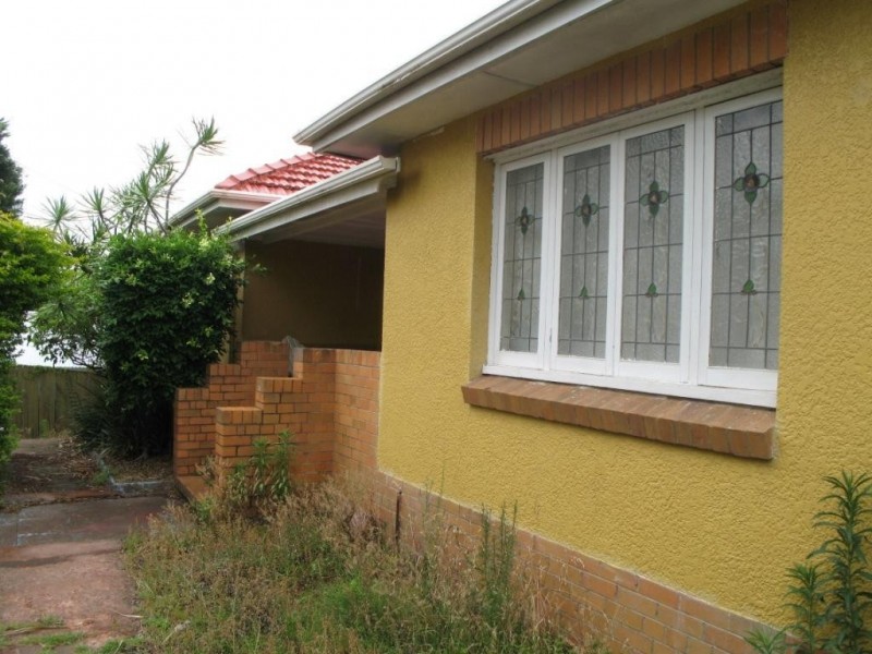 47 SIMPSONS ROAD, Bardon QLD 4065