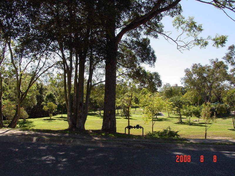 Taringa QLD 4068