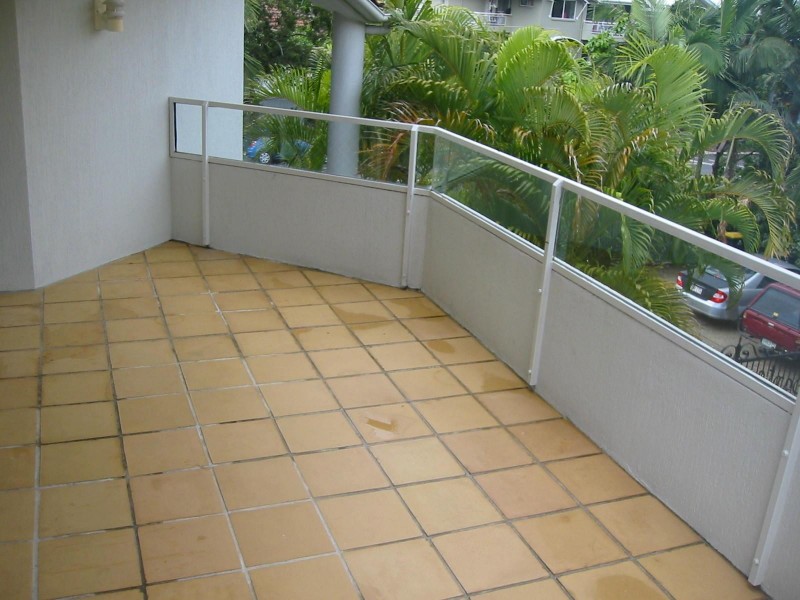 10/214 SIR FRED SCHONELL DRIVE, St Lucia QLD 4067