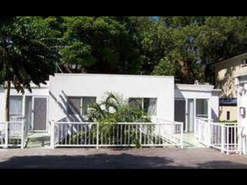 1/105 SIR FRED SCHONELL DR, St Lucia QLD 4067