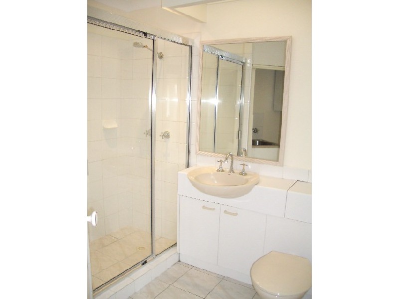 7/212-214 SIR FRED SCHONELL DRIVE, St Lucia QLD 4067