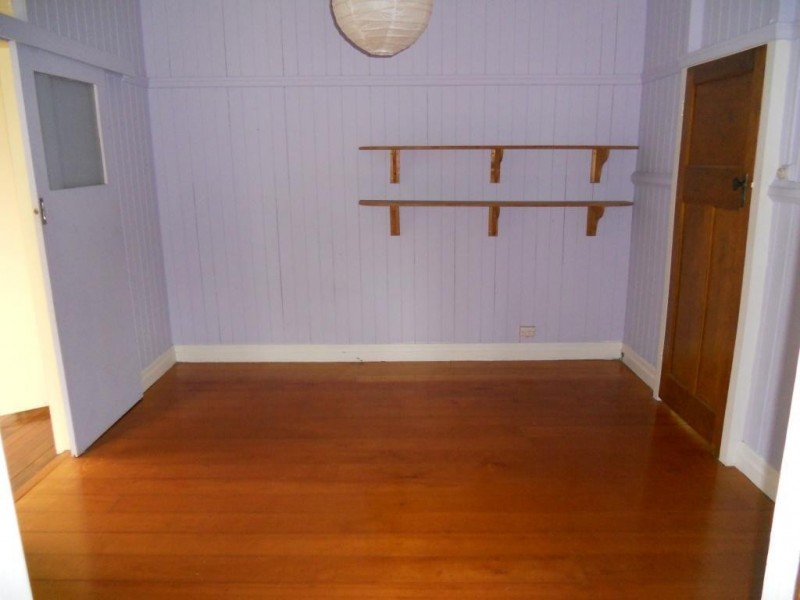 99 SIXTH AVE, Bardon QLD 4065