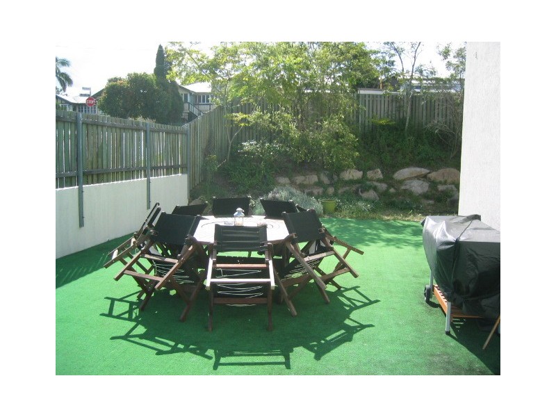 East Brisbane QLD 4169