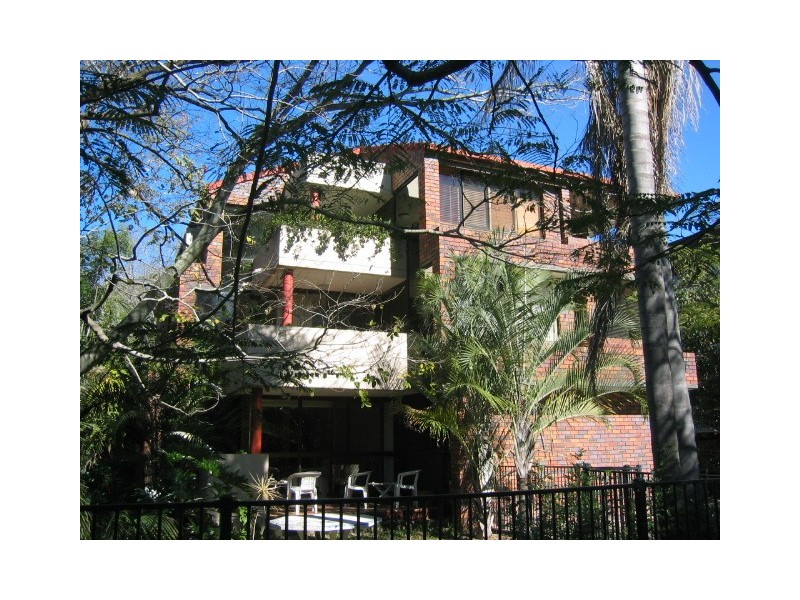 2/71 Macquarie Street, St Lucia QLD 4067