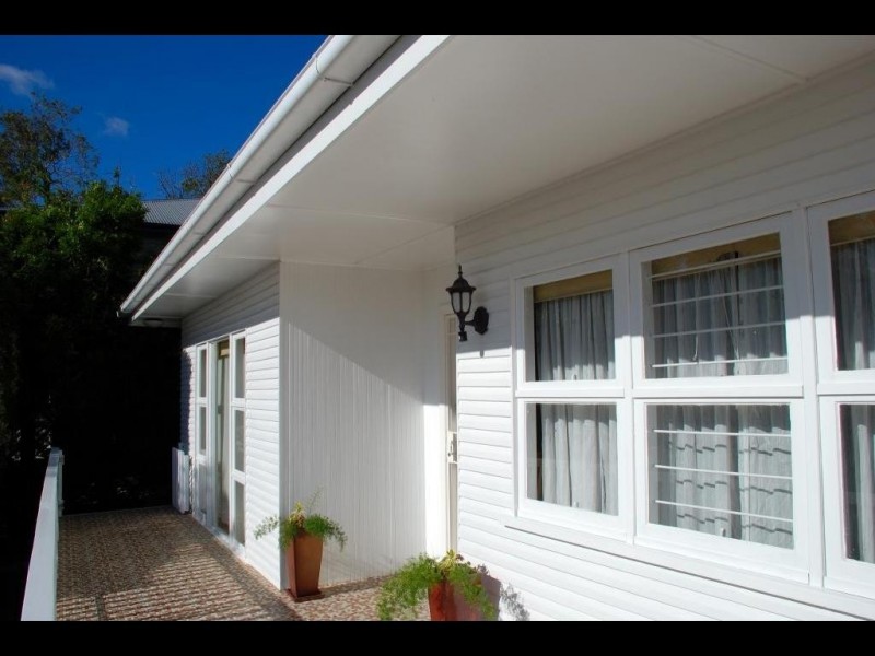 25 PIONEER ST, Toowong QLD 4066